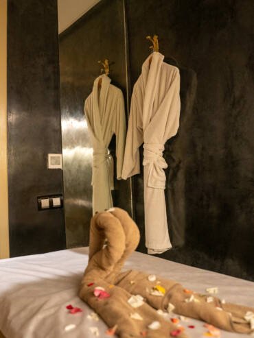 Massage service 2 Massage table Esprit Frome