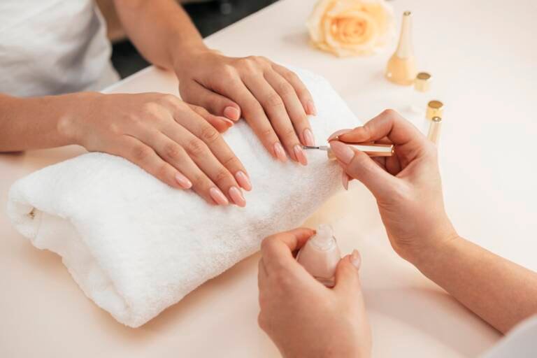 onglerie beaute Esprit Frome
